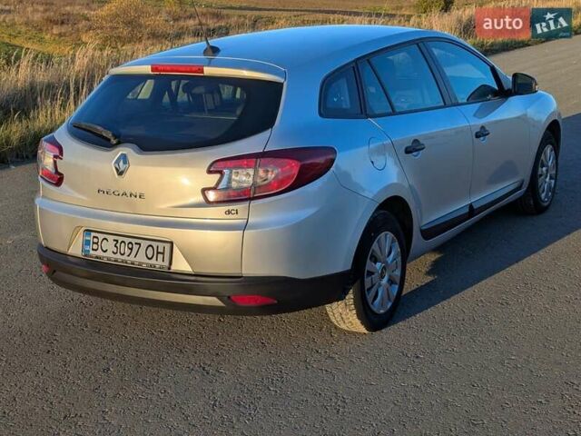 Серый Рено Меган, объемом двигателя 1.5 л и пробегом 224 тыс. км за 6995 $, фото 26 на Automoto.ua