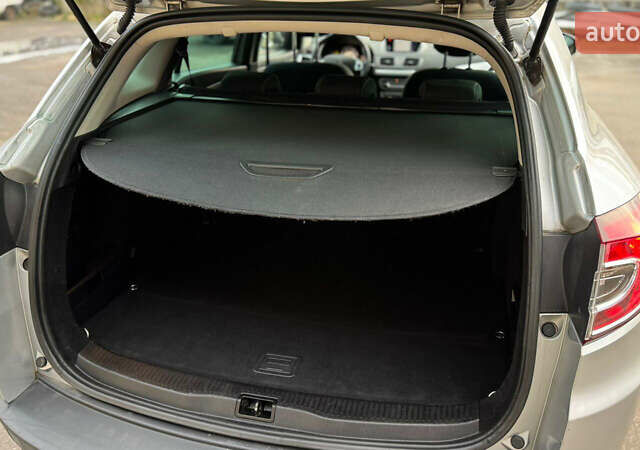 Серый Рено Меган, объемом двигателя 1.5 л и пробегом 215 тыс. км за 7600 $, фото 32 на Automoto.ua