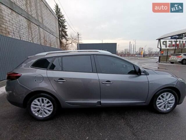 Сірий Рено Меган, об'ємом двигуна 1.6 л та пробігом 208 тис. км за 8200 $, фото 5 на Automoto.ua
