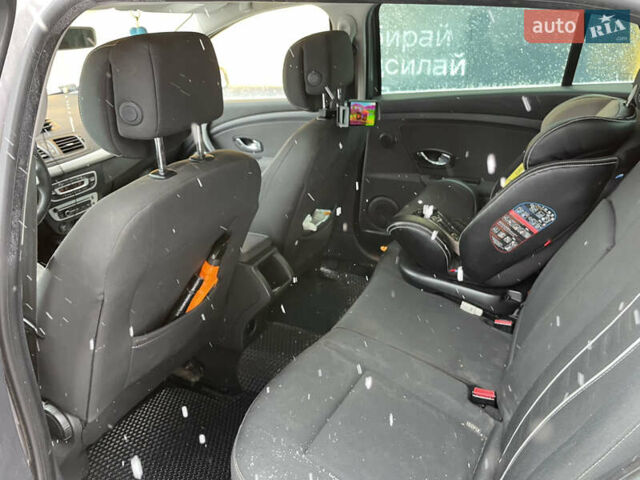 Сірий Рено Меган, об'ємом двигуна 1.46 л та пробігом 341 тис. км за 6900 $, фото 14 на Automoto.ua