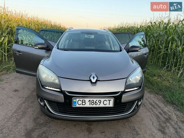 Сірий Рено Меган, об'ємом двигуна 1.46 л та пробігом 269 тис. км за 7300 $, фото 4 на Automoto.ua