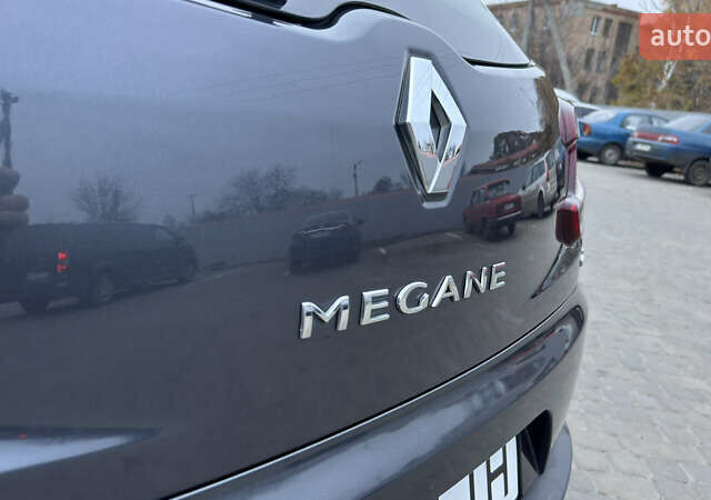 Серый Рено Меган, объемом двигателя 1.46 л и пробегом 183 тыс. км за 8100 $, фото 40 на Automoto.ua
