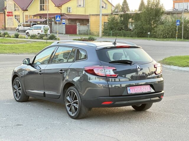 Серый Рено Меган, объемом двигателя 1.5 л и пробегом 260 тыс. км за 8000 $, фото 2 на Automoto.ua