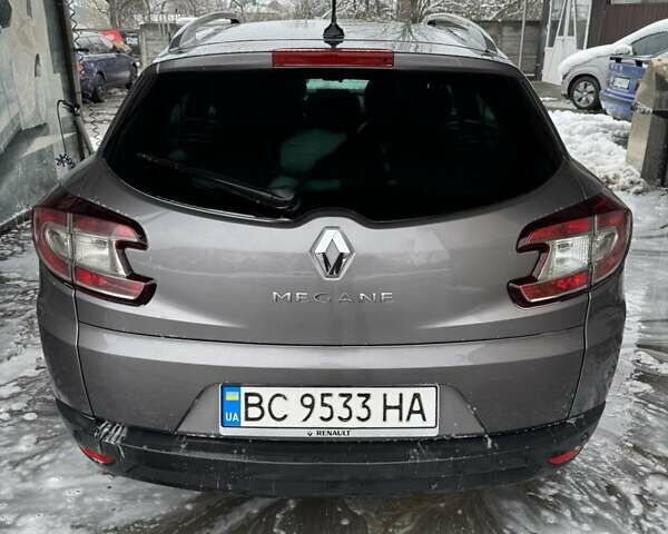 Серый Рено Меган, объемом двигателя 1.46 л и пробегом 355 тыс. км за 7700 $, фото 12 на Automoto.ua