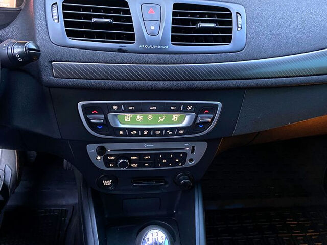 Серый Рено Меган, объемом двигателя 1.5 л и пробегом 170 тыс. км за 7200 $, фото 6 на Automoto.ua