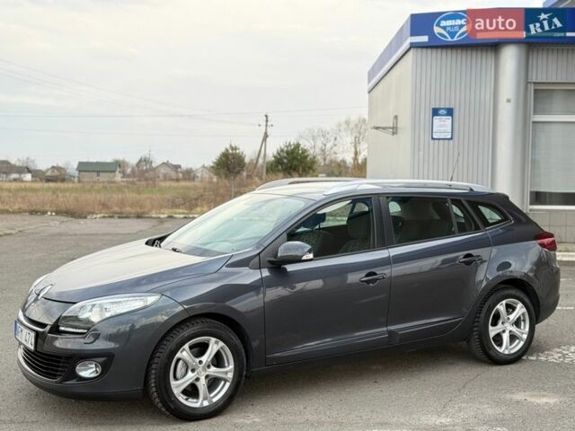 Серый Рено Меган, объемом двигателя 1.6 л и пробегом 235 тыс. км за 7850 $, фото 5 на Automoto.ua