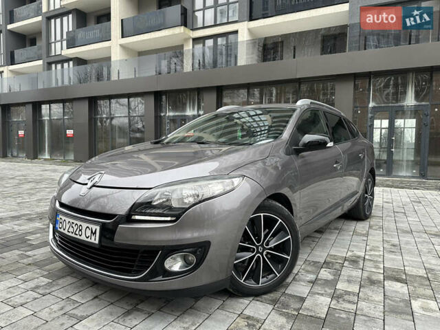 Сірий Рено Меган, об'ємом двигуна 1.46 л та пробігом 293 тис. км за 7800 $, фото 1 на Automoto.ua