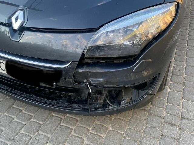 Сірий Рено Меган, об'ємом двигуна 0 л та пробігом 300 тис. км за 5091 $, фото 9 на Automoto.ua