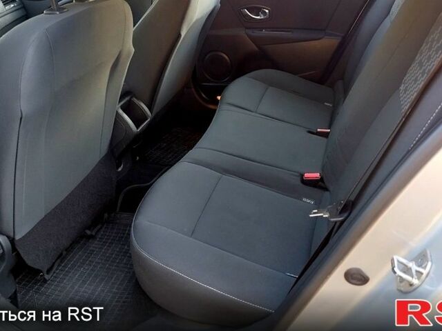 Серый Рено Меган, объемом двигателя 1.5 л и пробегом 269 тыс. км за 7100 $, фото 4 на Automoto.ua