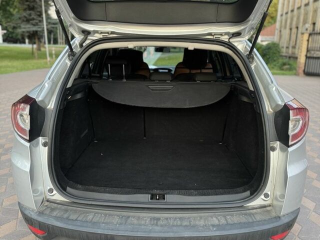 Серый Рено Меган, объемом двигателя 1.5 л и пробегом 225 тыс. км за 6999 $, фото 19 на Automoto.ua