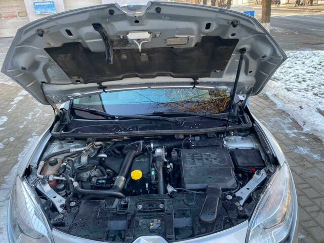 Серый Рено Меган, объемом двигателя 1.5 л и пробегом 240 тыс. км за 7300 $, фото 18 на Automoto.ua