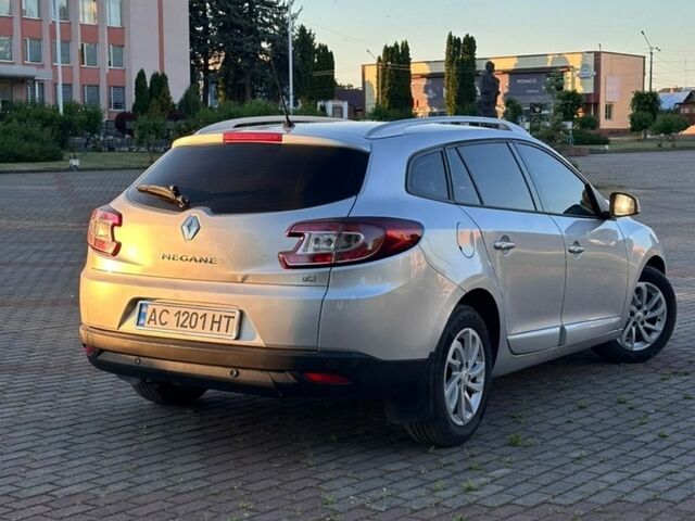 Сірий Рено Меган, об'ємом двигуна 1.46 л та пробігом 359 тис. км за 6500 $, фото 1 на Automoto.ua
