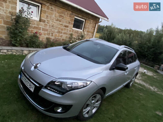 Серый Рено Меган, объемом двигателя 1.46 л и пробегом 345 тыс. км за 8000 $, фото 3 на Automoto.ua