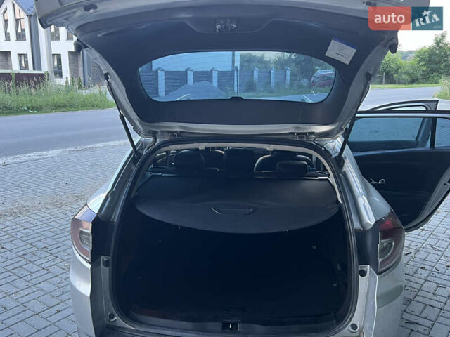 Серый Рено Меган, объемом двигателя 1.5 л и пробегом 263 тыс. км за 6500 $, фото 12 на Automoto.ua