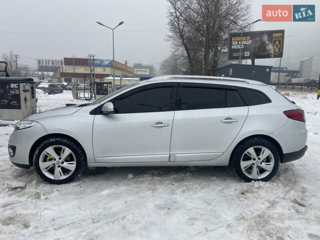 Серый Рено Меган, объемом двигателя 1.46 л и пробегом 254 тыс. км за 6999 $, фото 5 на Automoto.ua