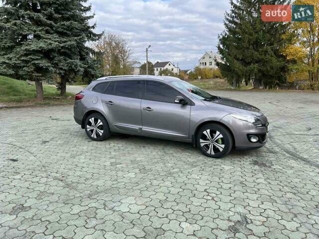 Серый Рено Меган, объемом двигателя 1.46 л и пробегом 257 тыс. км за 8850 $, фото 8 на Automoto.ua