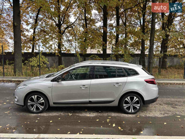 Рено Меган 2012 в Чернигове на Automoto.ua Серый Рено Меган, объемом двигателя 1.5 л и пробегом 218 тыс. км за 8500 $, фото 3 на Automoto.ua