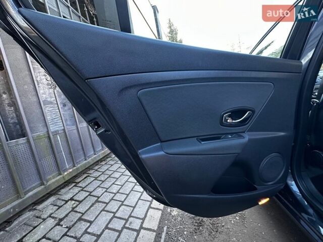 Сірий Рено Меган, об'ємом двигуна 0 л та пробігом 252 тис. км за 6950 $, фото 53 на Automoto.ua