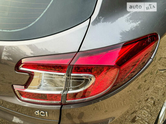 Серый Рено Меган, объемом двигателя 1.5 л и пробегом 190 тыс. км за 8450 $, фото 37 на Automoto.ua