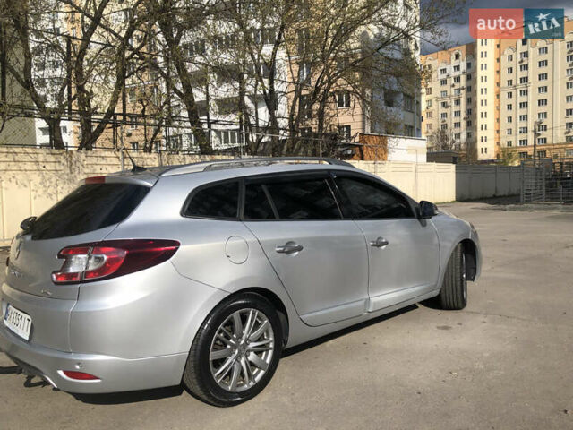Сірий Рено Меган, об'ємом двигуна 1.46 л та пробігом 307 тис. км за 8750 $, фото 3 на Automoto.ua