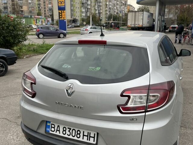 Сірий Рено Меган, об'ємом двигуна 1.5 л та пробігом 313 тис. км за 5232 $, фото 4 на Automoto.ua