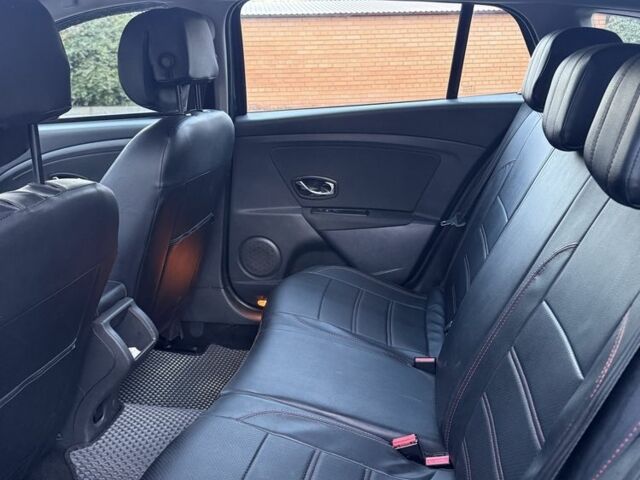 Сірий Рено Меган, об'ємом двигуна 1.5 л та пробігом 330 тис. км за 6700 $, фото 14 на Automoto.ua