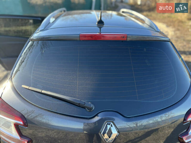 Сірий Рено Меган, об'ємом двигуна 1.5 л та пробігом 270 тис. км за 7600 $, фото 5 на Automoto.ua