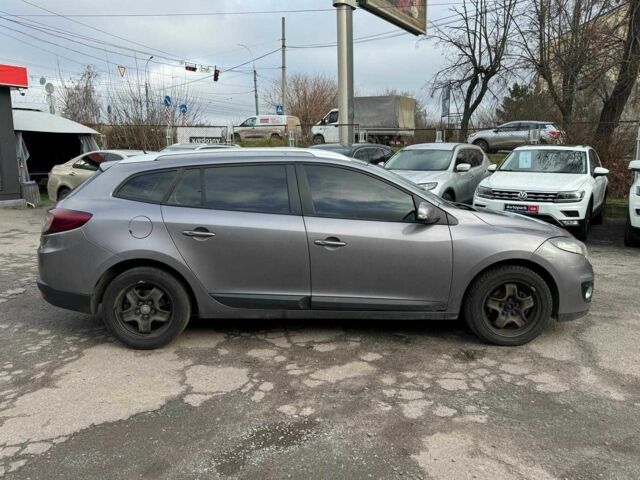 Сірий Рено Меган, об'ємом двигуна 1.5 л та пробігом 380 тис. км за 6940 $, фото 4 на Automoto.ua