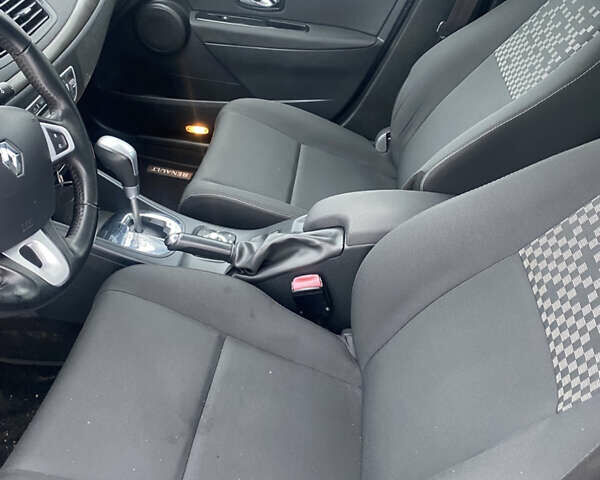 Сірий Рено Меган, об'ємом двигуна 1.5 л та пробігом 167 тис. км за 8300 $, фото 8 на Automoto.ua