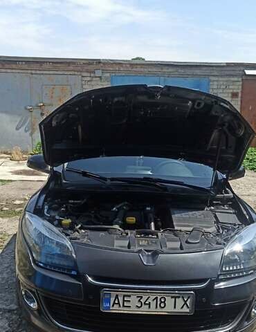 Сірий Рено Меган, об'ємом двигуна 1.46 л та пробігом 325 тис. км за 8700 $, фото 26 на Automoto.ua