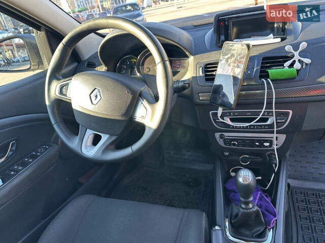 Сірий Рено Меган, об'ємом двигуна 1.46 л та пробігом 346 тис. км за 6900 $, фото 14 на Automoto.ua