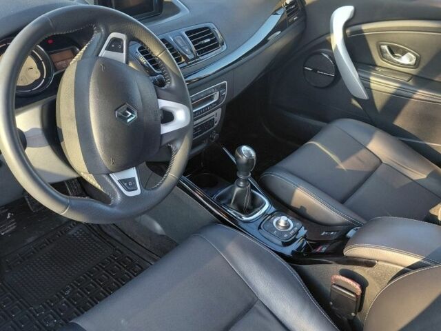 Серый Рено Меган, объемом двигателя 1.5 л и пробегом 168 тыс. км за 8300 $, фото 3 на Automoto.ua