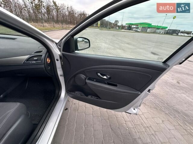 Сірий Рено Меган, об'ємом двигуна 1.46 л та пробігом 223 тис. км за 7450 $, фото 25 на Automoto.ua