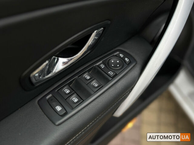 Сірий Рено Меган, об'ємом двигуна 1.5 л та пробігом 233 тис. км за 8550 $, фото 15 на Automoto.ua