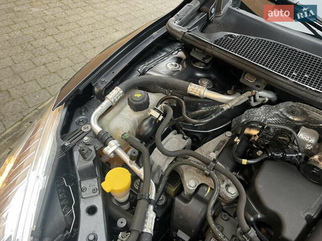 Серый Рено Меган, объемом двигателя 1.5 л и пробегом 210 тыс. км за 8300 $, фото 39 на Automoto.ua