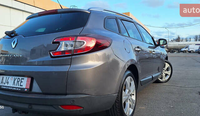 Серый Рено Меган, объемом двигателя 1.6 л и пробегом 210 тыс. км за 7550 $, фото 4 на Automoto.ua