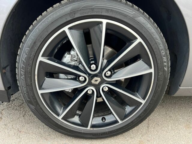 Рено Меган 2012 в Житомире на Automoto.ua Серый Рено Меган, объемом двигателя 1.5 л и пробегом 224 тыс. км за 8300 $, фото 21 на Automoto.ua