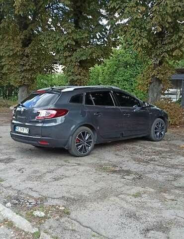 Сірий Рено Меган, об'ємом двигуна 1.46 л та пробігом 325 тис. км за 8700 $, фото 119 на Automoto.ua