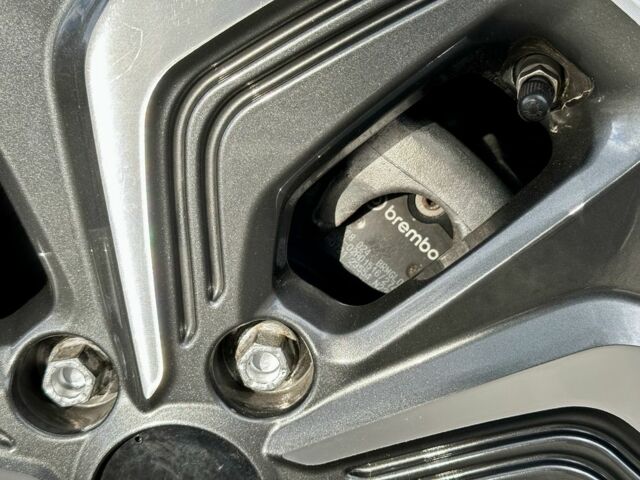 Серый Рено Меган, объемом двигателя 1.6 л и пробегом 277 тыс. км за 7000 $, фото 13 на Automoto.ua