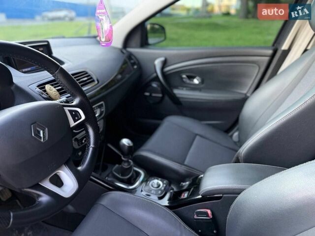 Сірий Рено Меган, об'ємом двигуна 1.5 л та пробігом 220 тис. км за 7500 $, фото 13 на Automoto.ua