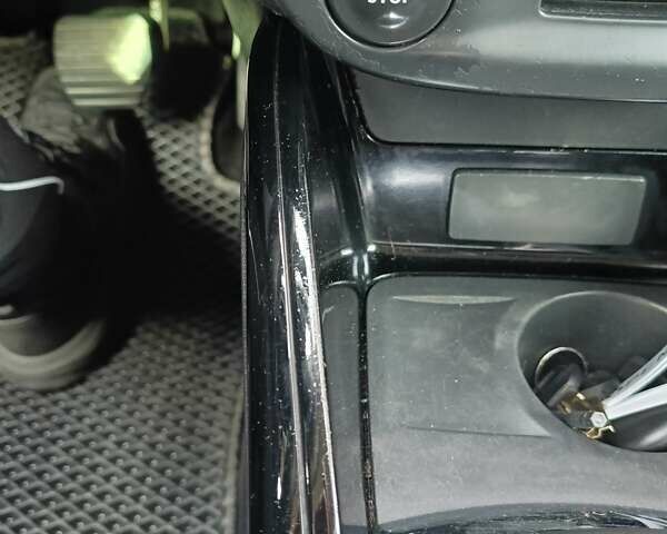 Серый Рено Меган, объемом двигателя 1.5 л и пробегом 263 тыс. км за 8600 $, фото 39 на Automoto.ua