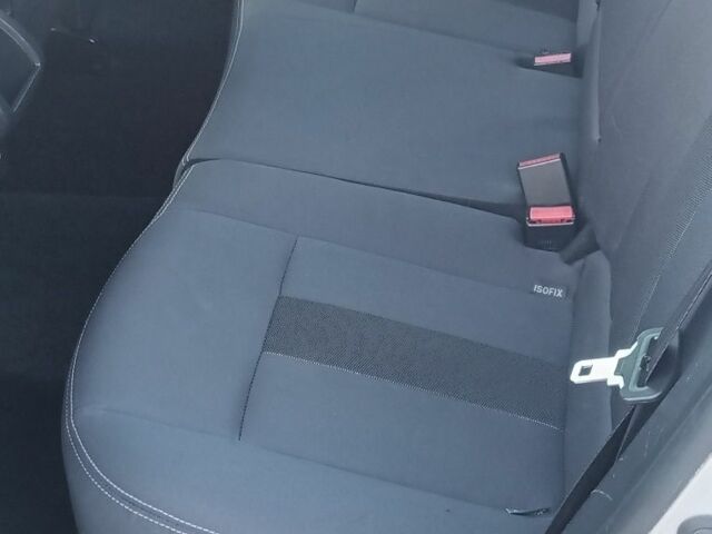 Серый Рено Меган, объемом двигателя 1.5 л и пробегом 280 тыс. км за 8300 $, фото 7 на Automoto.ua