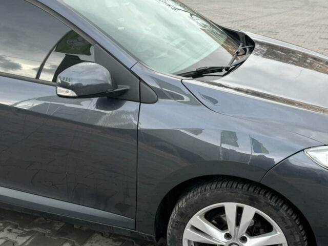 Сірий Рено Меган, об'ємом двигуна 1.5 л та пробігом 259 тис. км за 9000 $, фото 3 на Automoto.ua