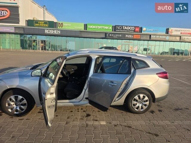 Серый Рено Меган, объемом двигателя 1.46 л и пробегом 230 тыс. км за 6500 $, фото 9 на Automoto.ua