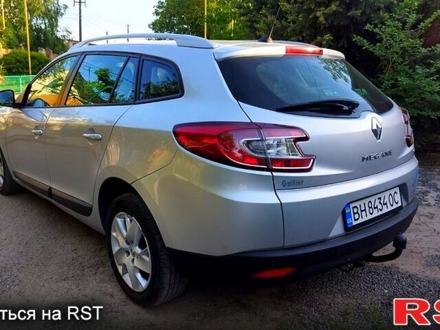 Серый Рено Меган, объемом двигателя 1.5 л и пробегом 269 тыс. км за 7100 $, фото 1 на Automoto.ua
