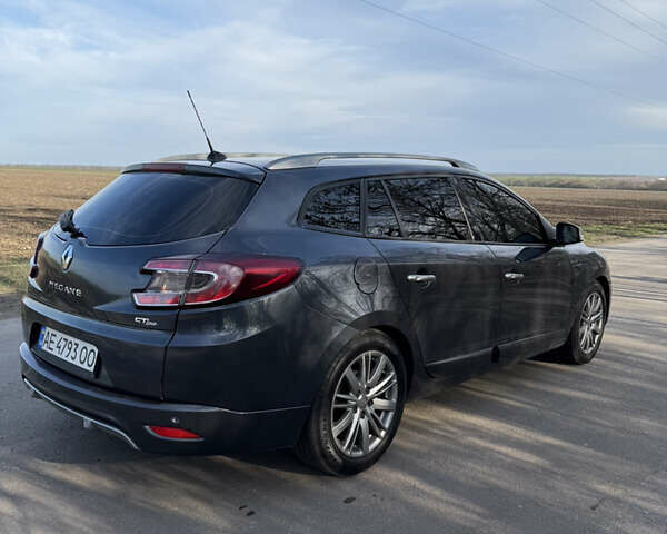 Сірий Рено Меган, об'ємом двигуна 1.5 л та пробігом 304 тис. км за 8000 $, фото 3 на Automoto.ua