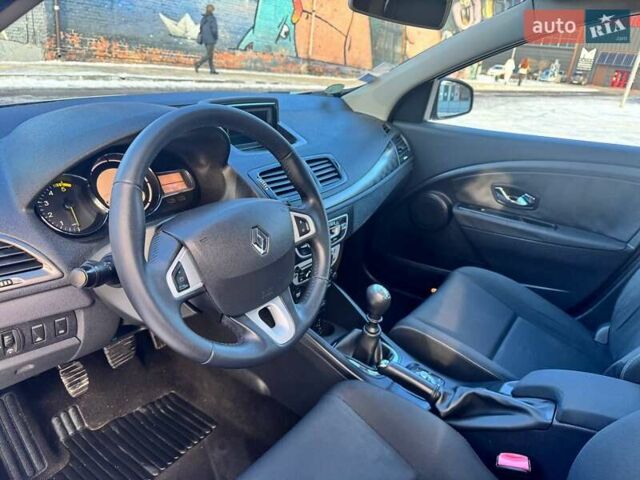 Серый Рено Меган, объемом двигателя 1.5 л и пробегом 264 тыс. км за 7800 $, фото 14 на Automoto.ua