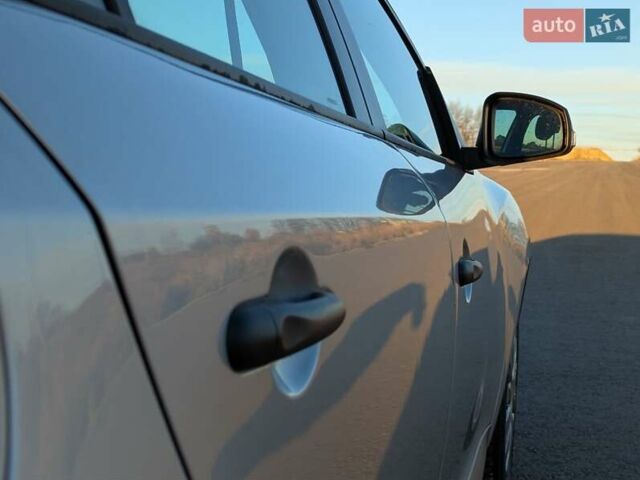 Серый Рено Меган, объемом двигателя 1.5 л и пробегом 224 тыс. км за 6995 $, фото 13 на Automoto.ua