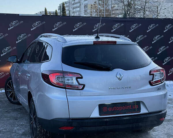 Серый Рено Меган, объемом двигателя 1.46 л и пробегом 290 тыс. км за 7999 $, фото 9 на Automoto.ua