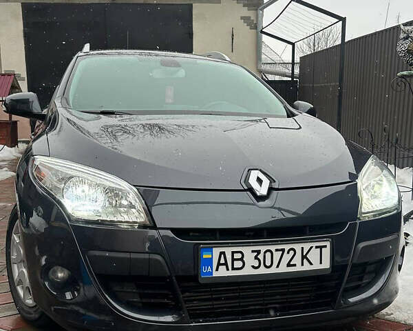 Сірий Рено Меган, об'ємом двигуна 1.5 л та пробігом 240 тис. км за 7300 $, фото 1 на Automoto.ua